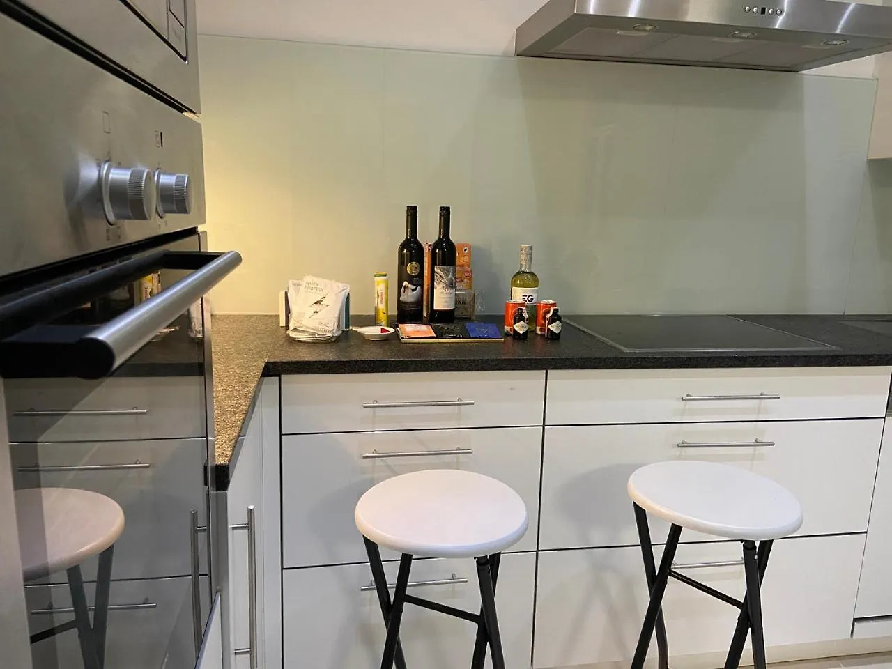 Apartment Luxury Serviced 3-Bedroom Flat In Vienna'S 1St District Austria
