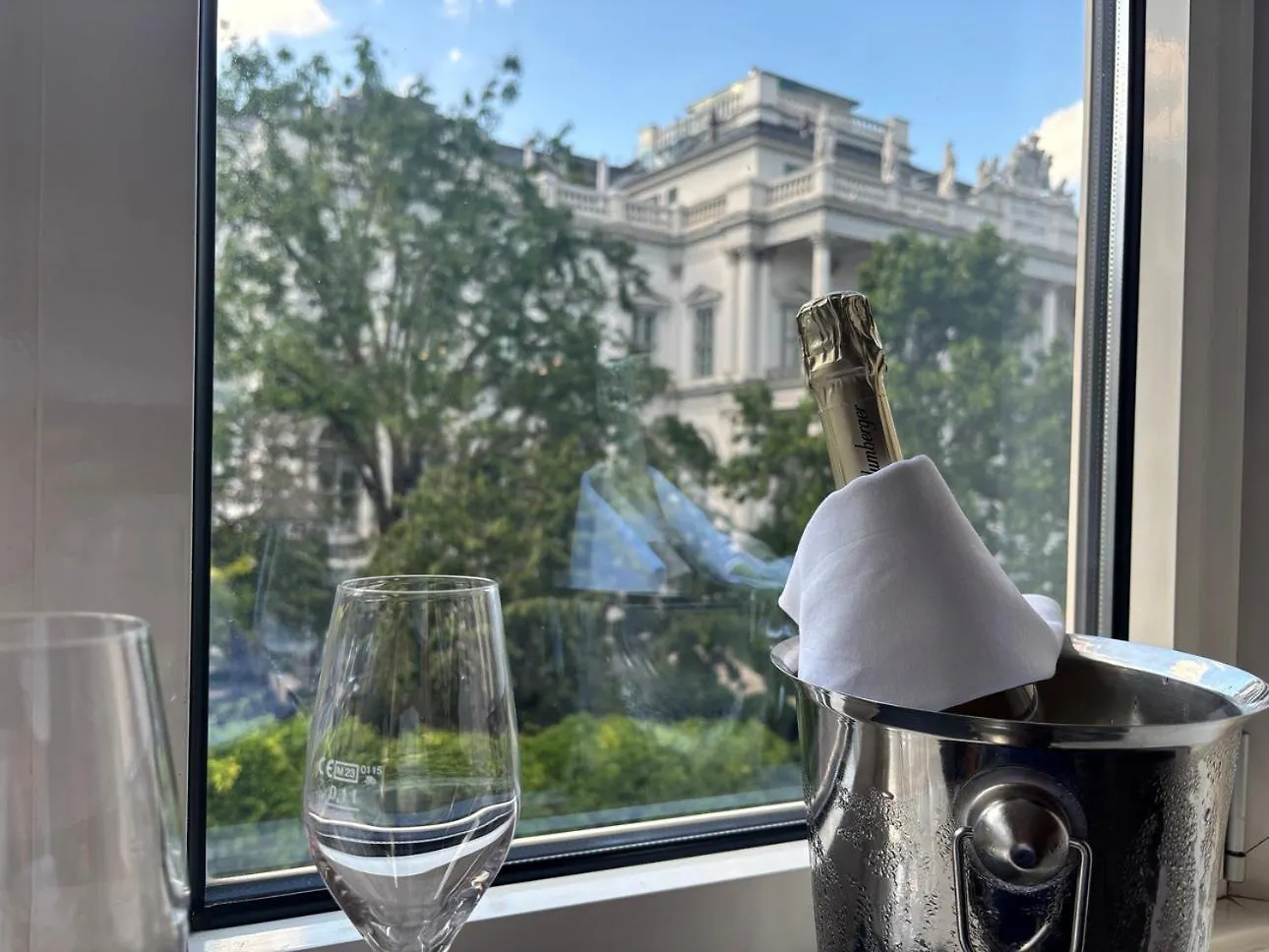 Luxury Serviced 3-Bedroom Flat In Vienna'S 1St District 0*, Vienna